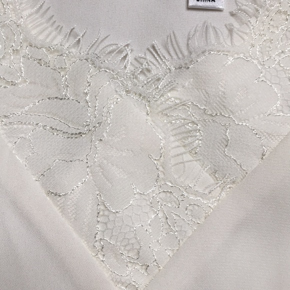 Socialite Ivory color lace detail Camisole Sz Med. - Picture 3 of 8